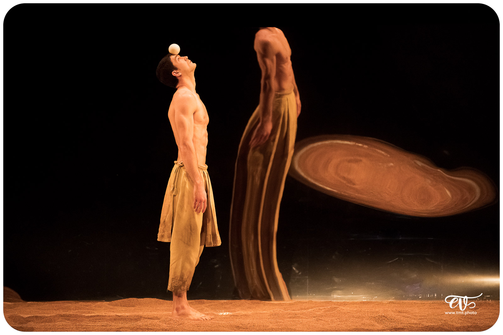 MY LAND (RECIRQUEL COMPANY)